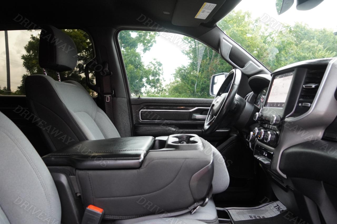 RAM 1500 Lone Star 4x2 Crew Cab 5'7" Box 2023