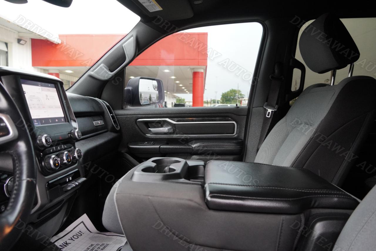 RAM 1500 Lone Star 4x2 Crew Cab 5'7" Box 2023