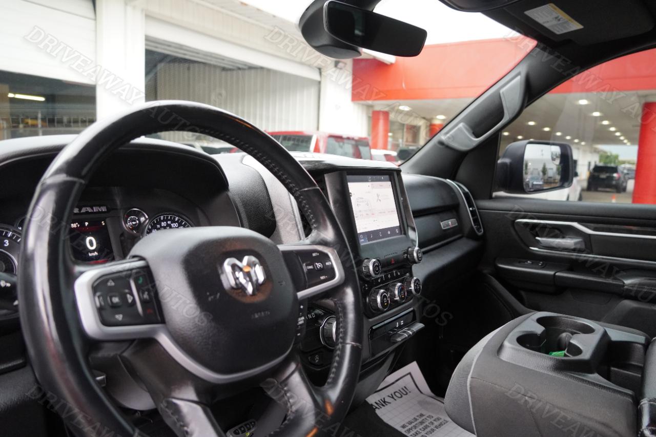 RAM 1500 Lone Star 4x2 Crew Cab 5'7" Box 2023