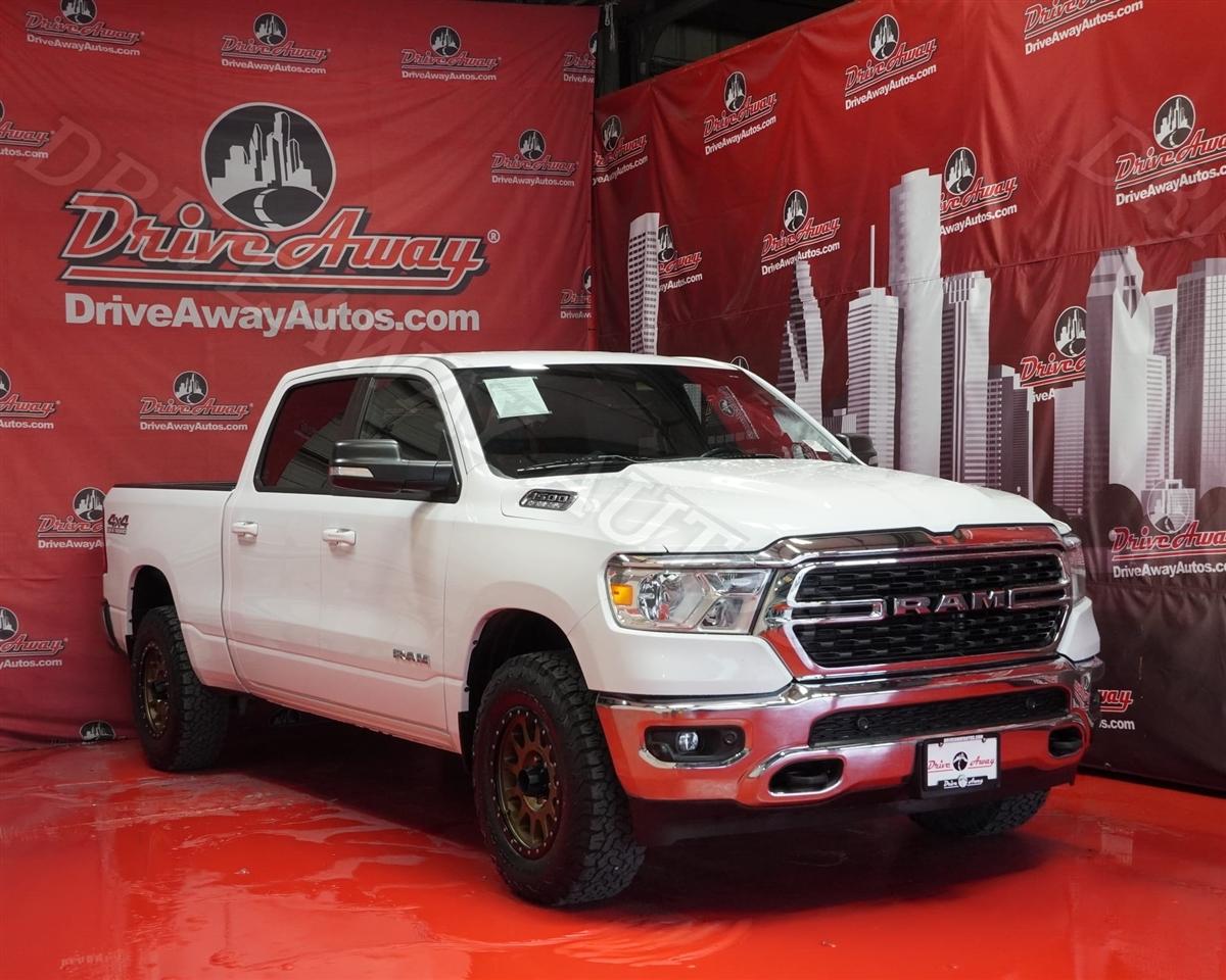2022 RAM 1500 Big Horn 4x4 Crew Cab 6'4" Box