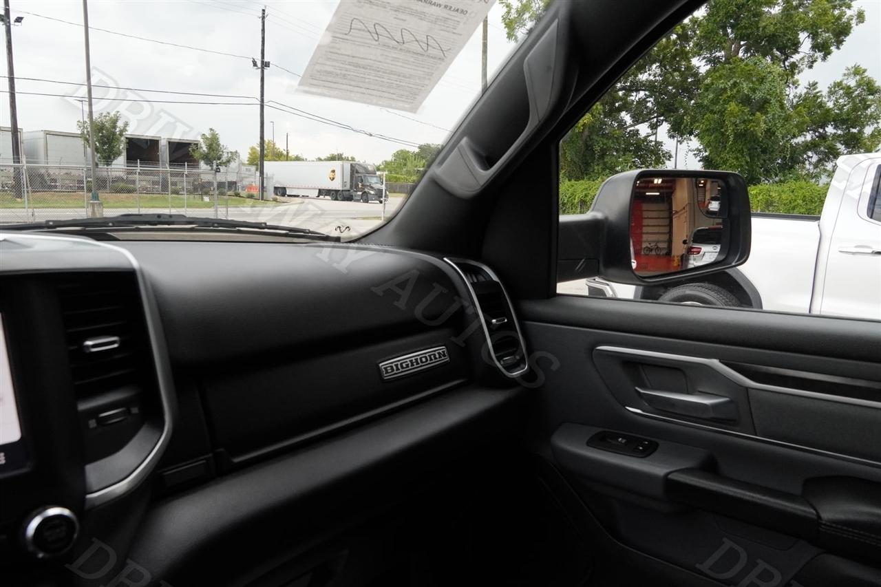 RAM 1500 Big Horn 4x4 Crew Cab 6'4" Box 2022