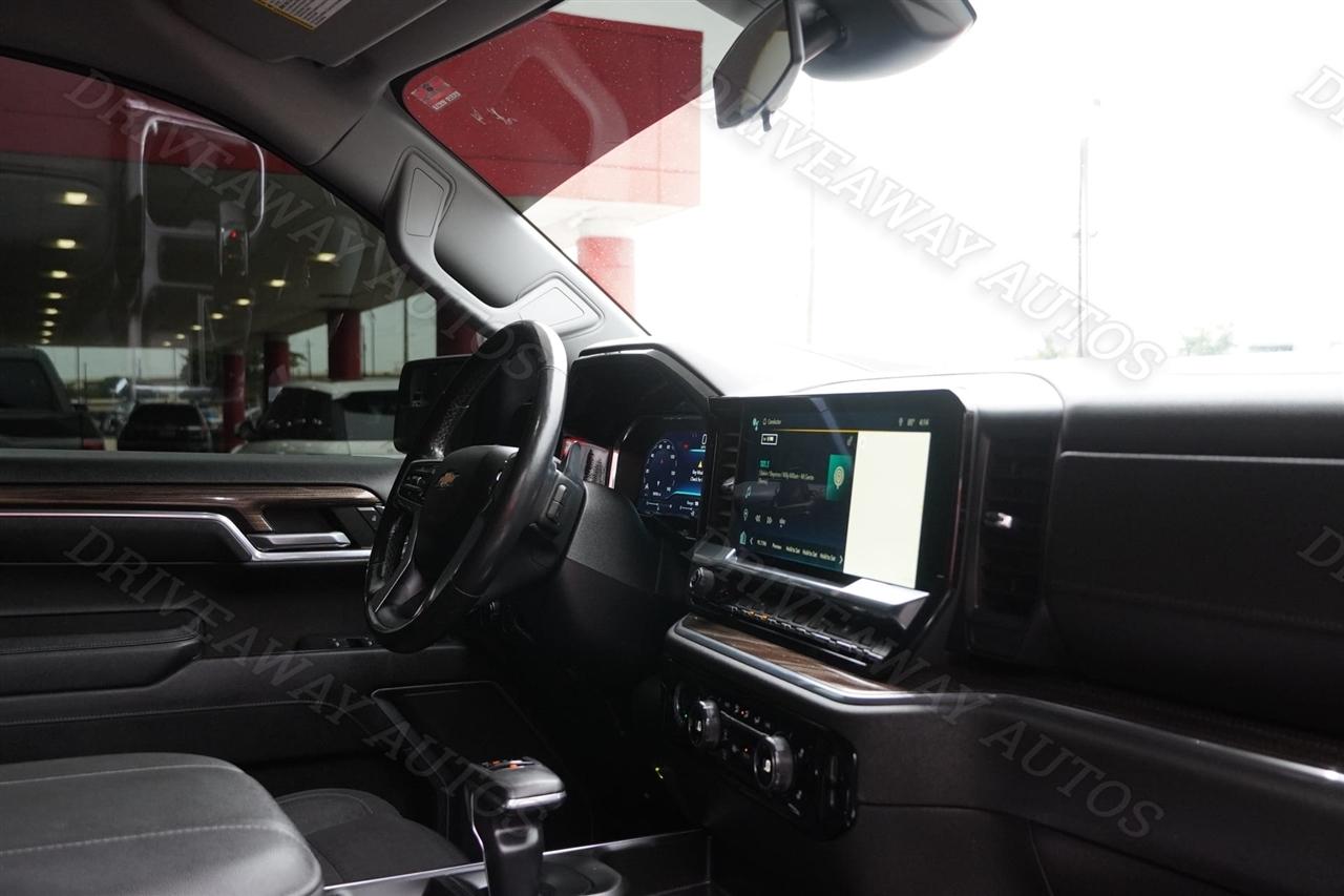 Chevrolet Silverado 1500 2WD Crew Cab 147" LT 2023