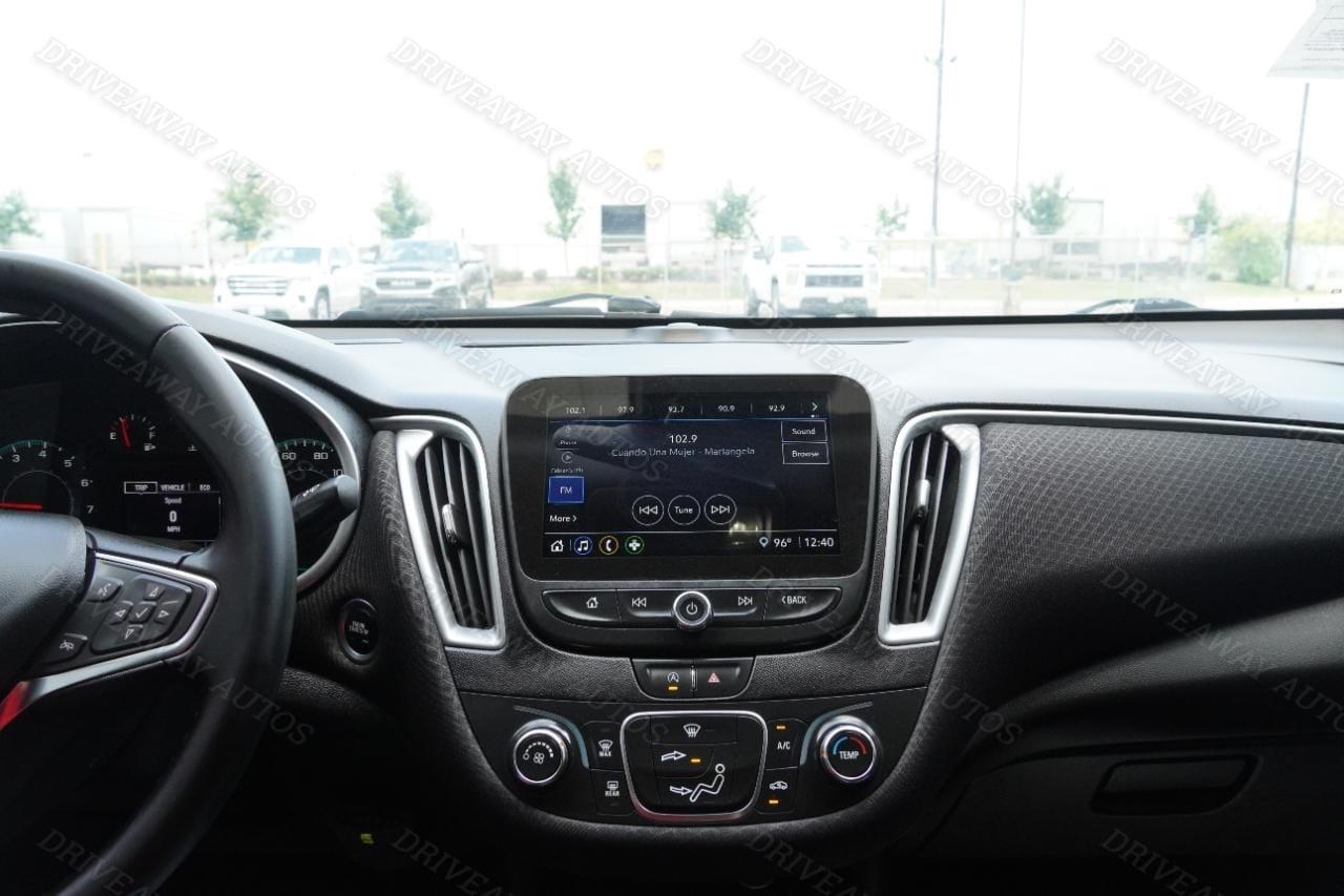 Chevrolet Malibu 4dr Sdn RS 2025