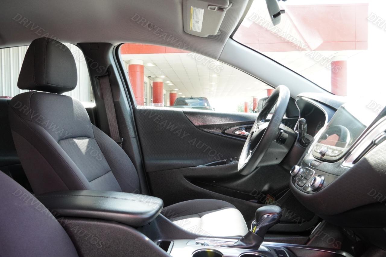 Chevrolet Malibu 4dr Sdn LT 2022