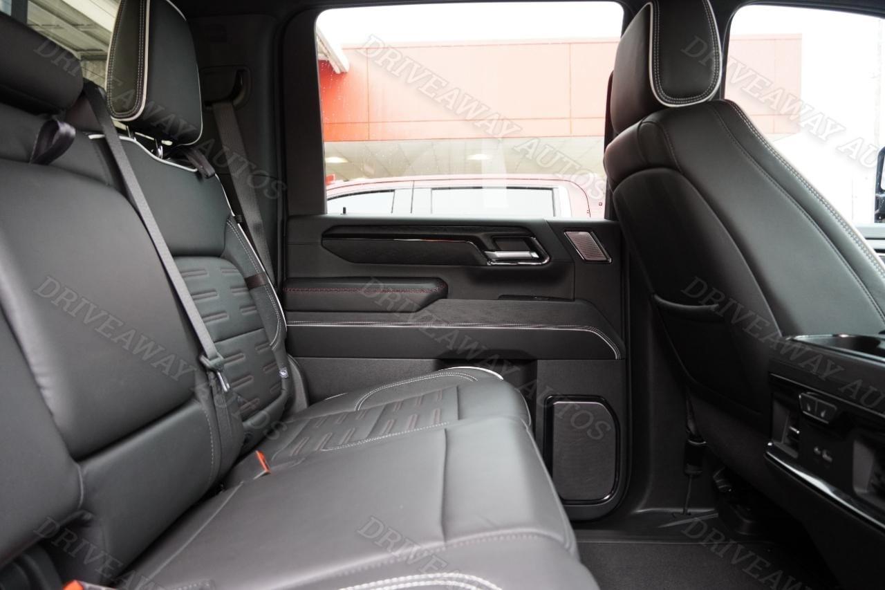 GMC Sierra 2500HD 4WD Crew Cab 159" AT4X 2025