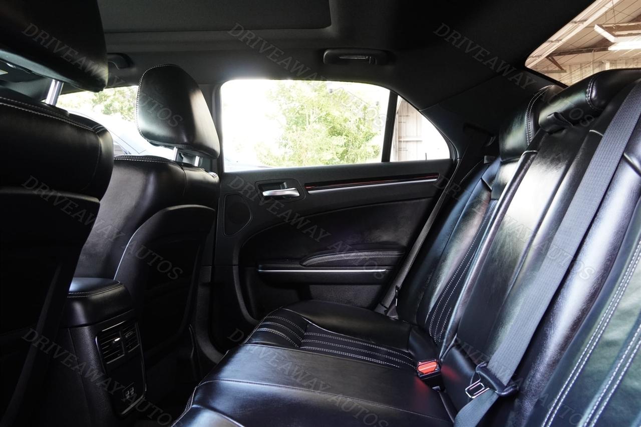 Chrysler 300 300S RWD 2023