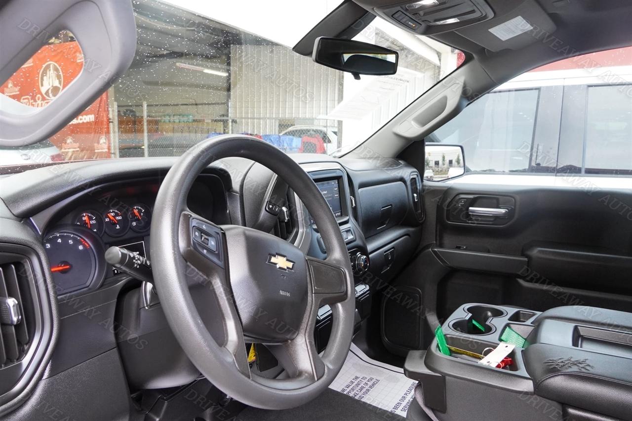Chevrolet Silverado 1500 2WD Crew Cab 147" Custom 2020