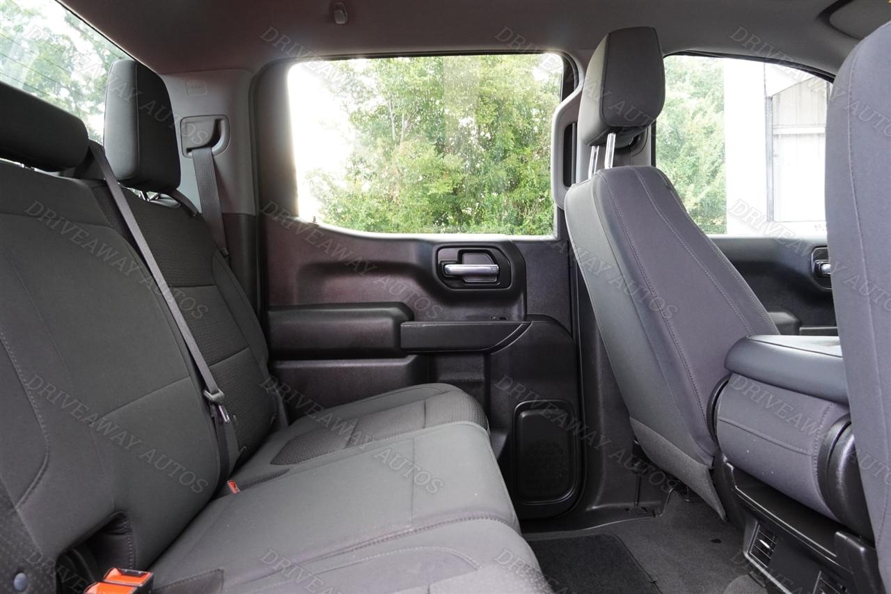 Chevrolet Silverado 1500 2WD Crew Cab 147" Custom 2020