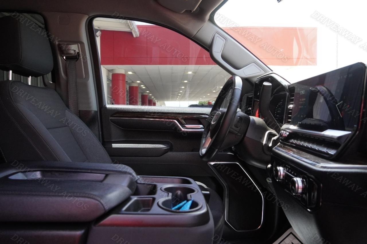 GMC Sierra 1500 2WD Crew Cab 147" Elevation 2024