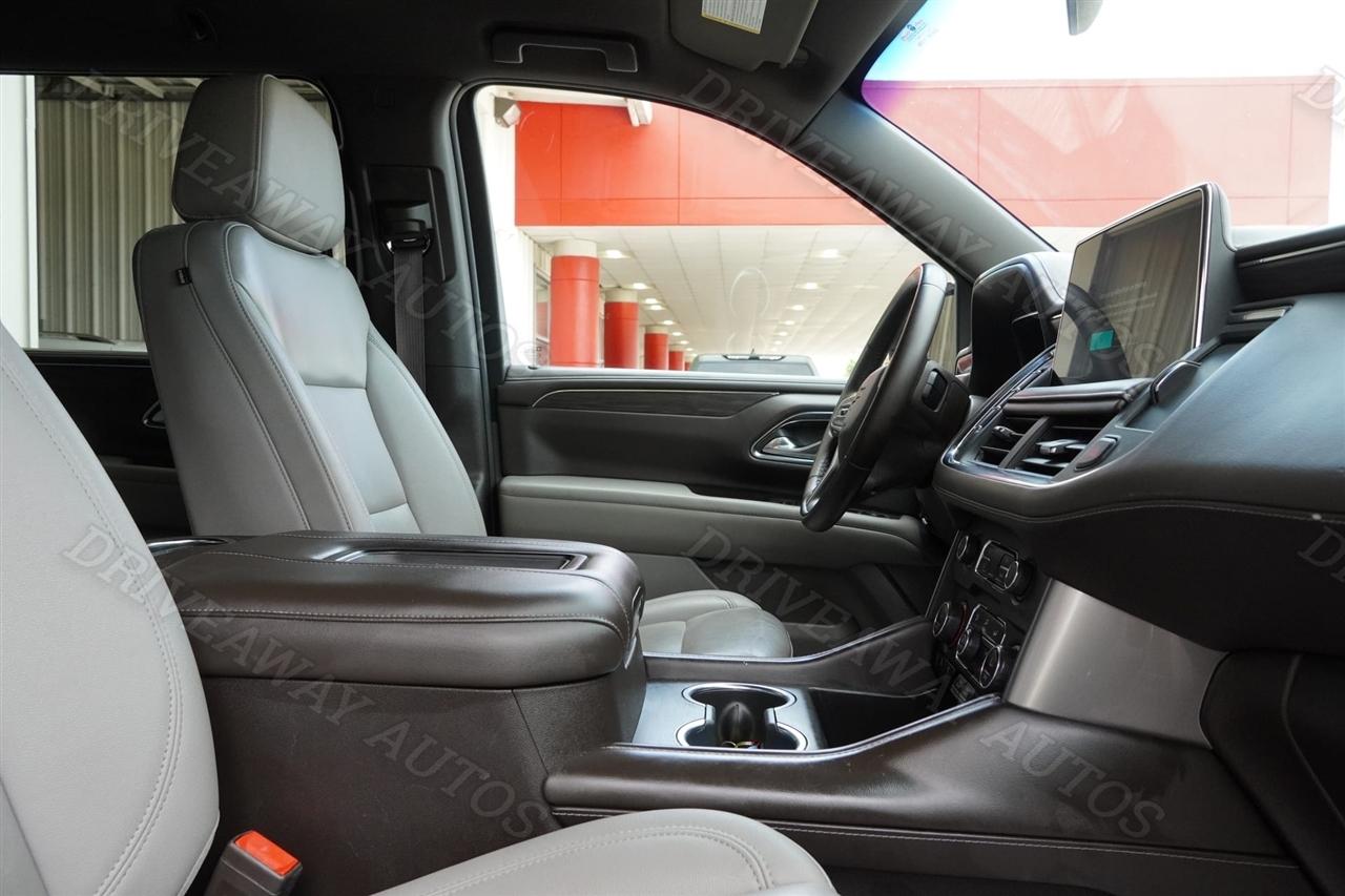 Chevrolet Suburban 2WD 4dr LT 2023