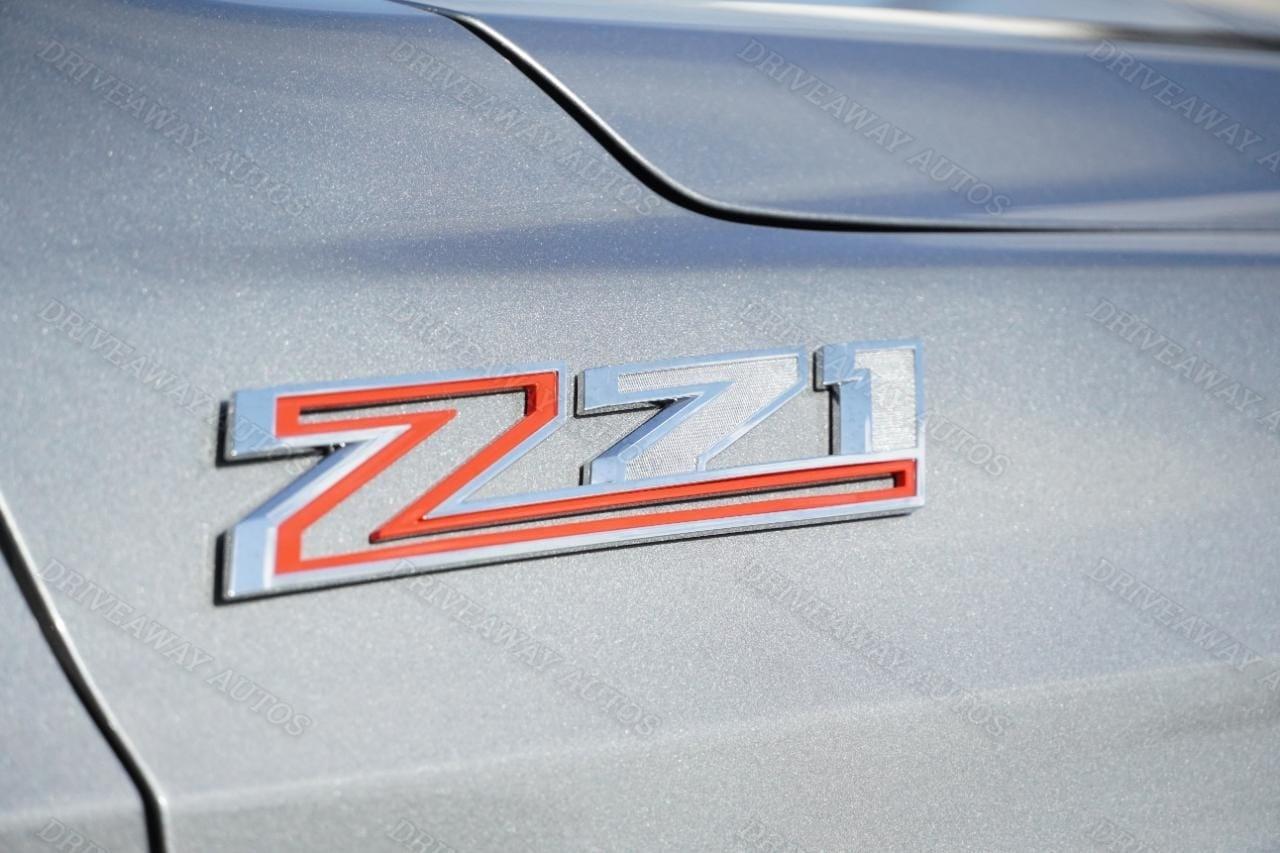 Chevrolet Suburban 4WD 4dr Z71 2025