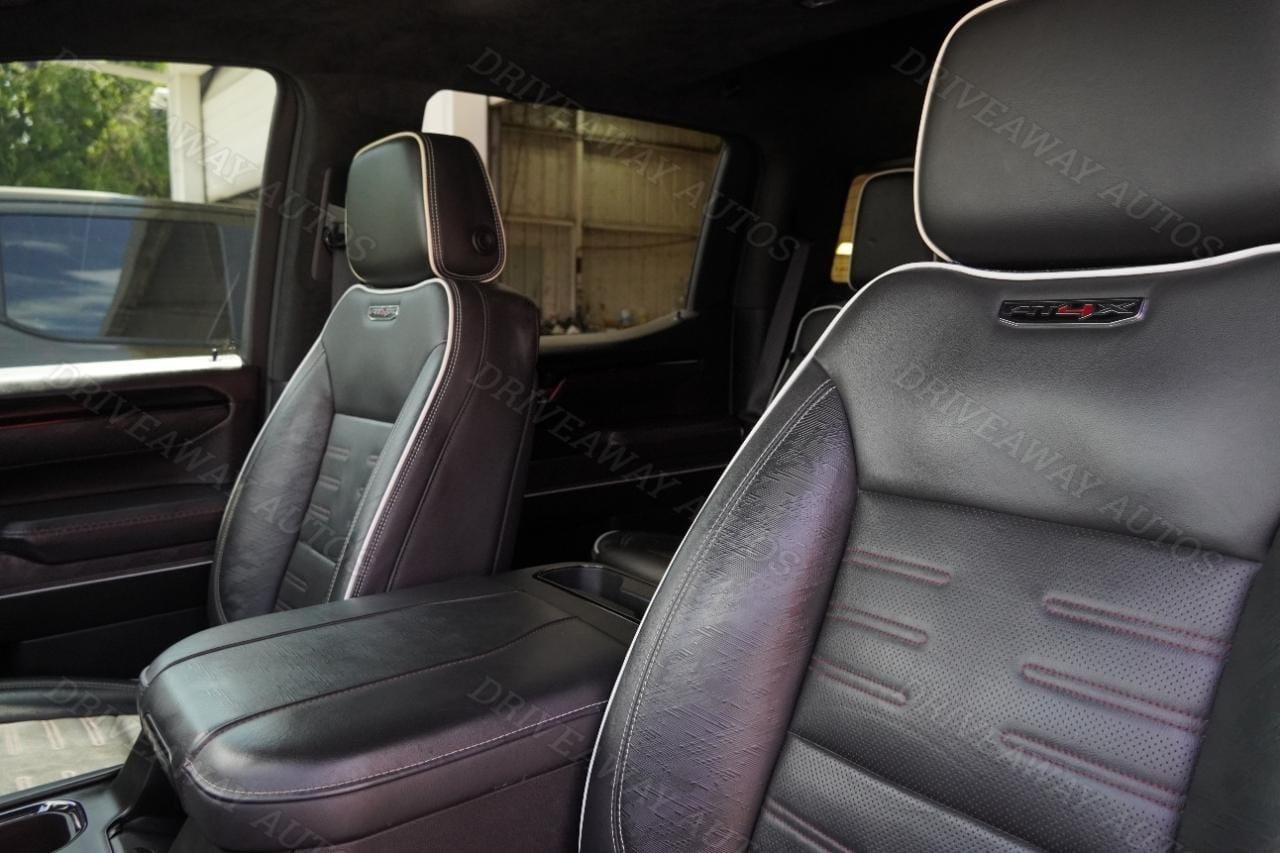 GMC Sierra 1500 4WD Crew Cab 147" AT4X 2023