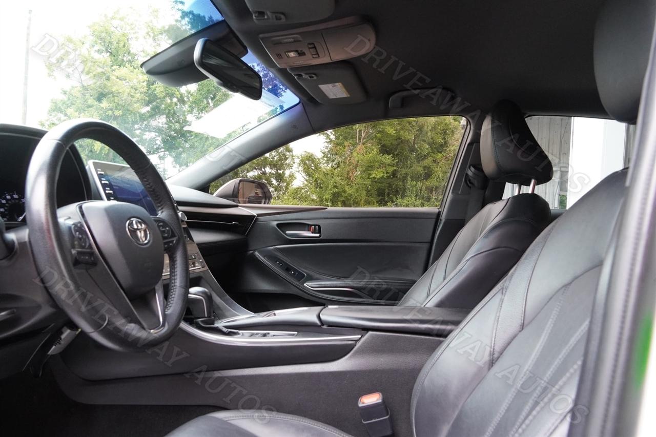 Toyota Avalon XLE FWD (Natl) 2022