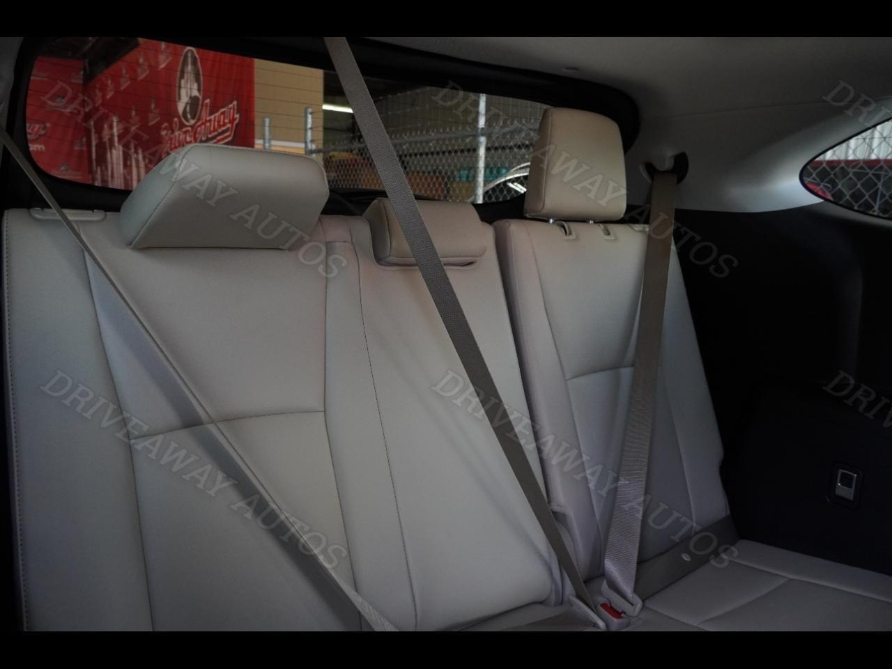 Toyota Highlander Platinum FWD (Natl) 2023