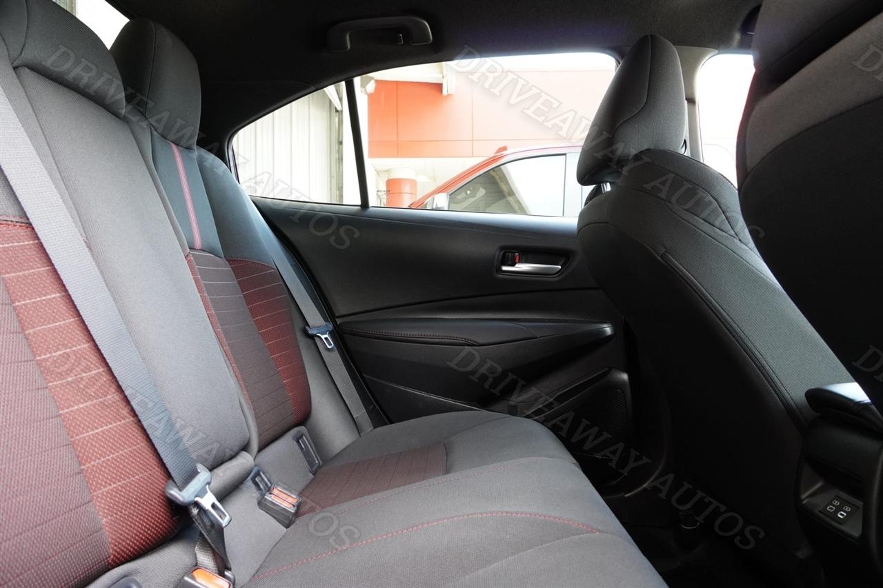 Toyota Corolla SE CVT (Natl) 2025