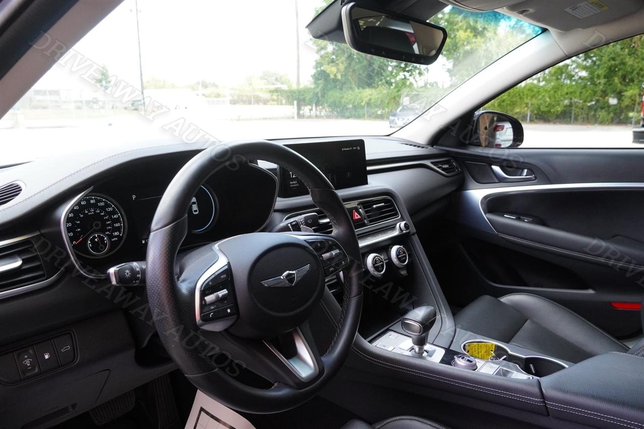 Genesis G70 2.0T RWD 2023