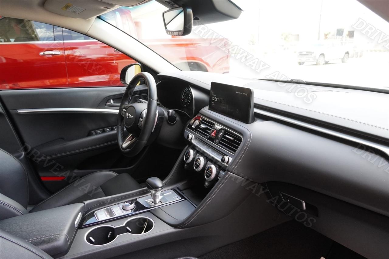 Genesis G70 2.0T RWD 2023
