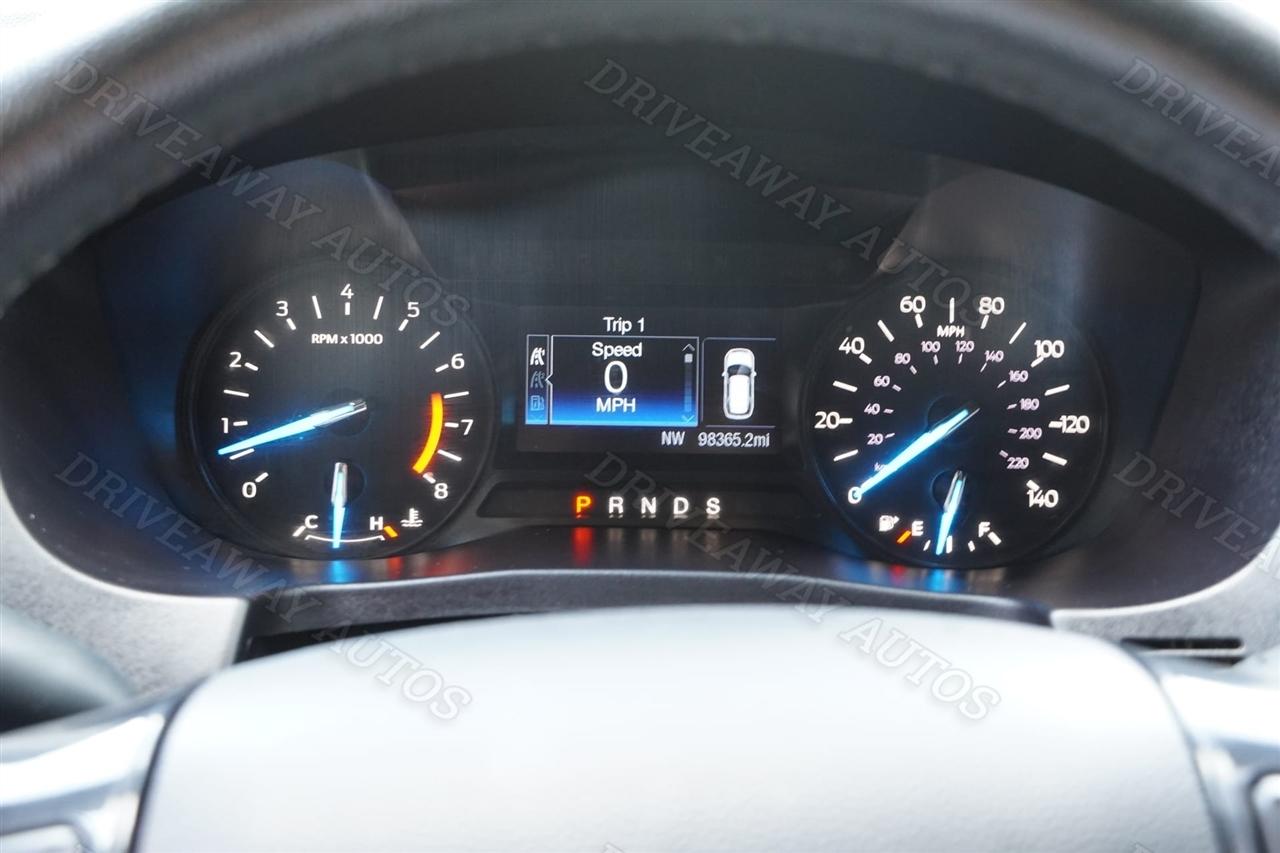 Ford Explorer XLT FWD 2019