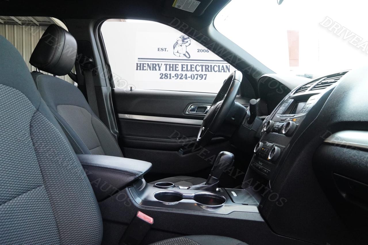 Ford Explorer XLT FWD 2019