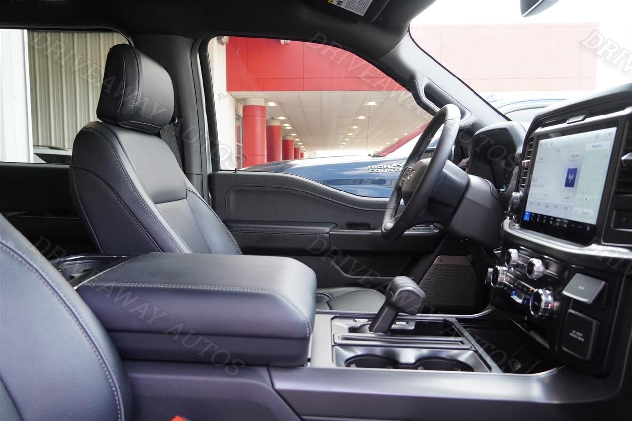 Ford F-150 Lariat 4WD SuperCrew 5.5' Box 2026
