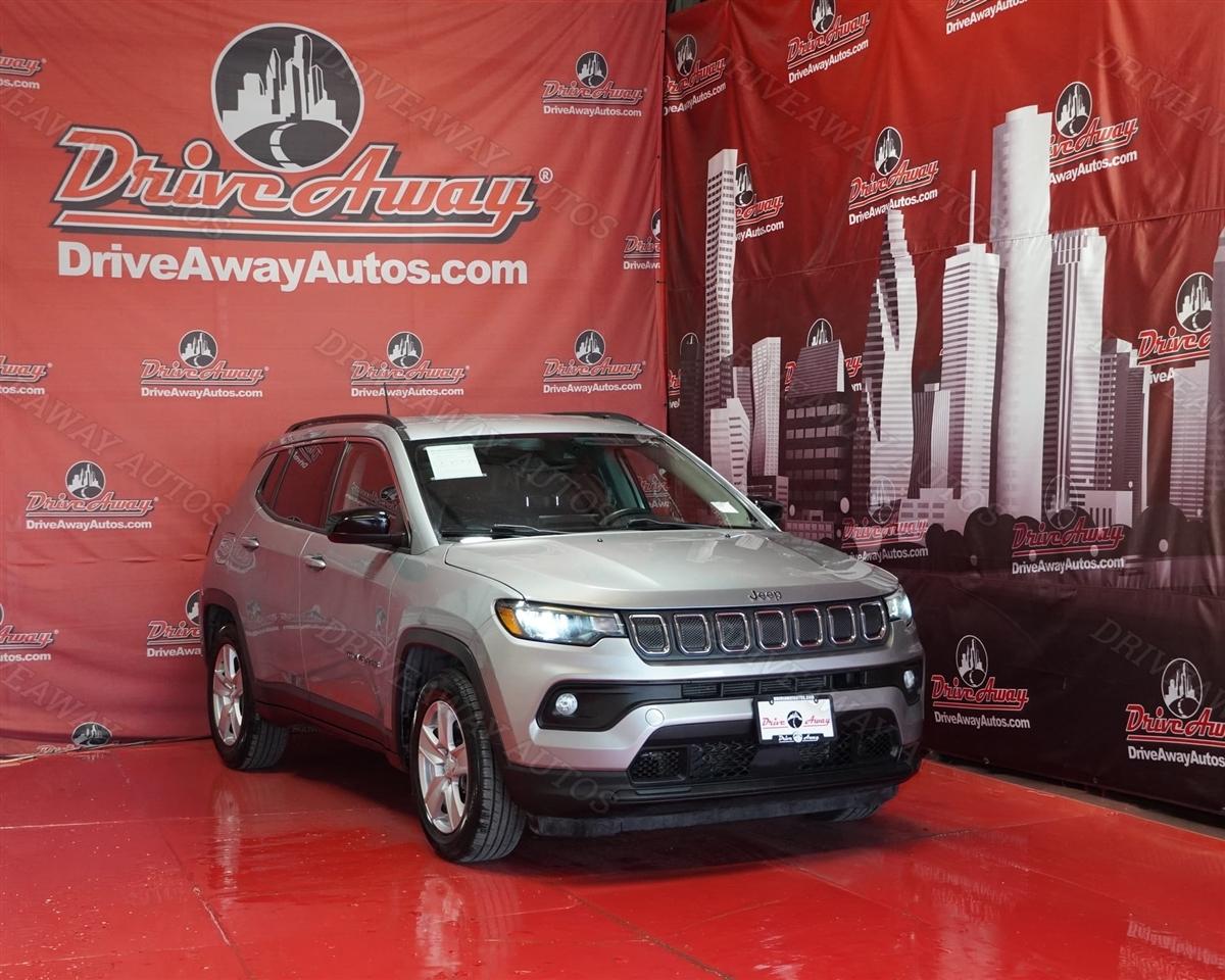2022 Jeep Compass Latitude FWD