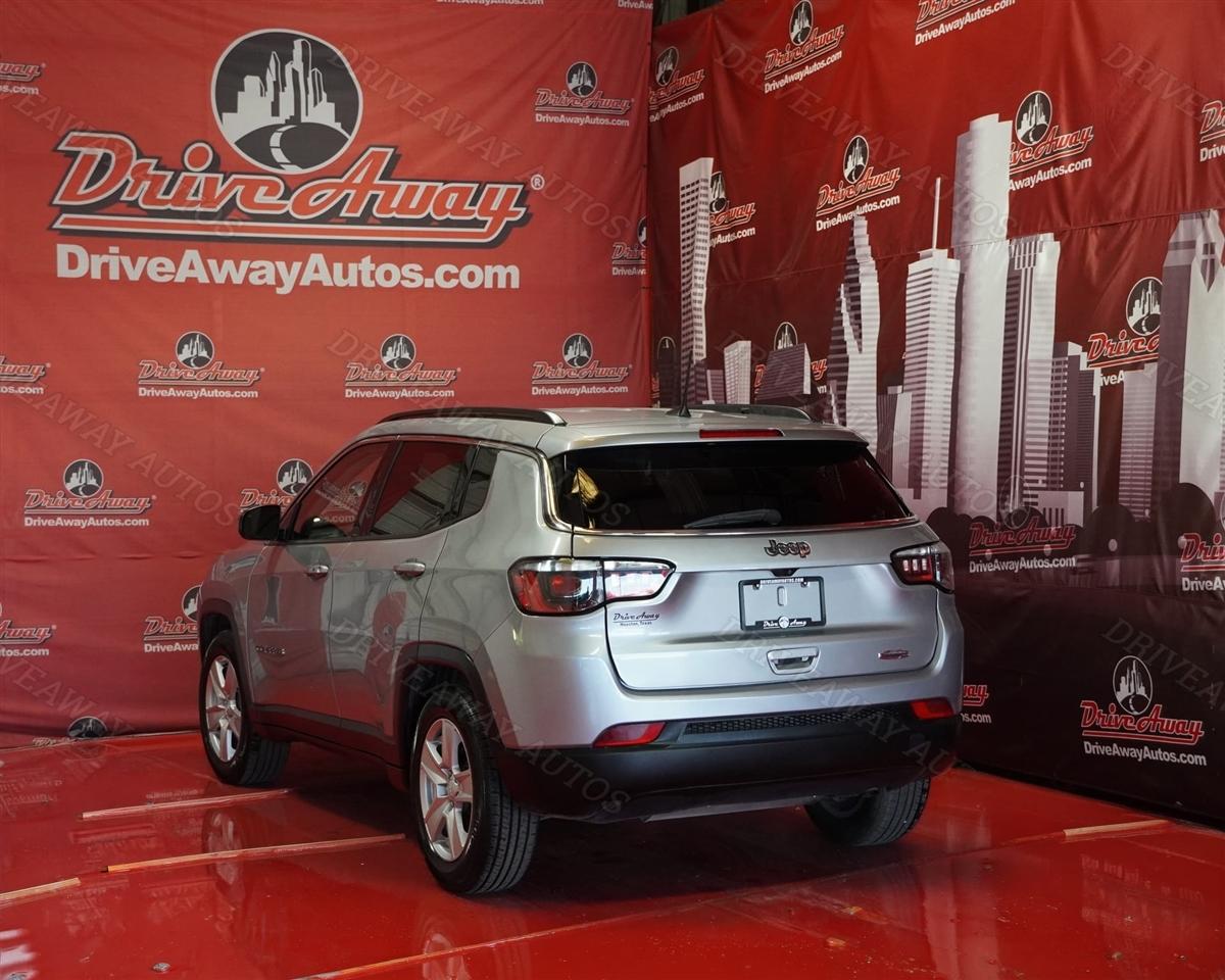 Jeep Compass Latitude FWD 2022