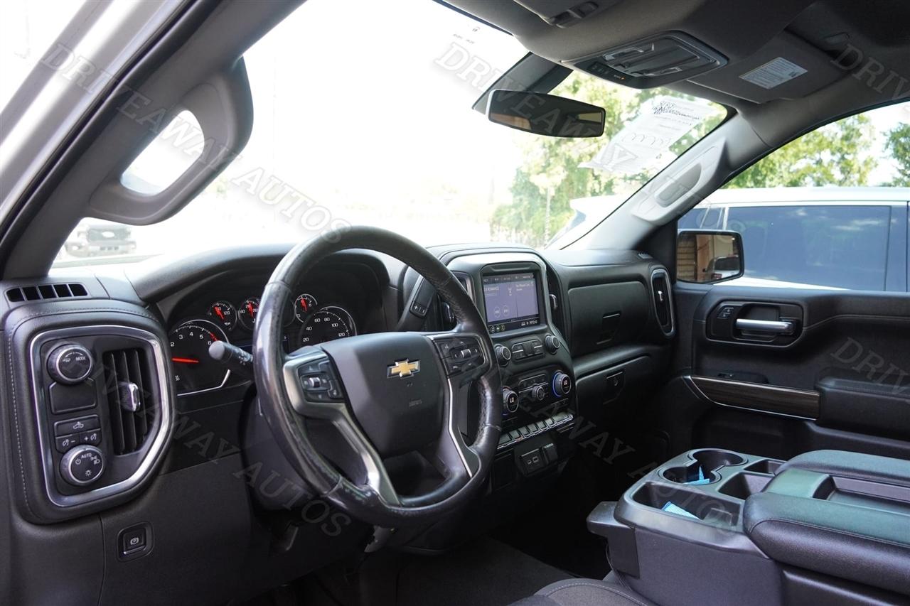 Chevrolet Silverado 1500 2WD Crew Cab 147" LT 2021