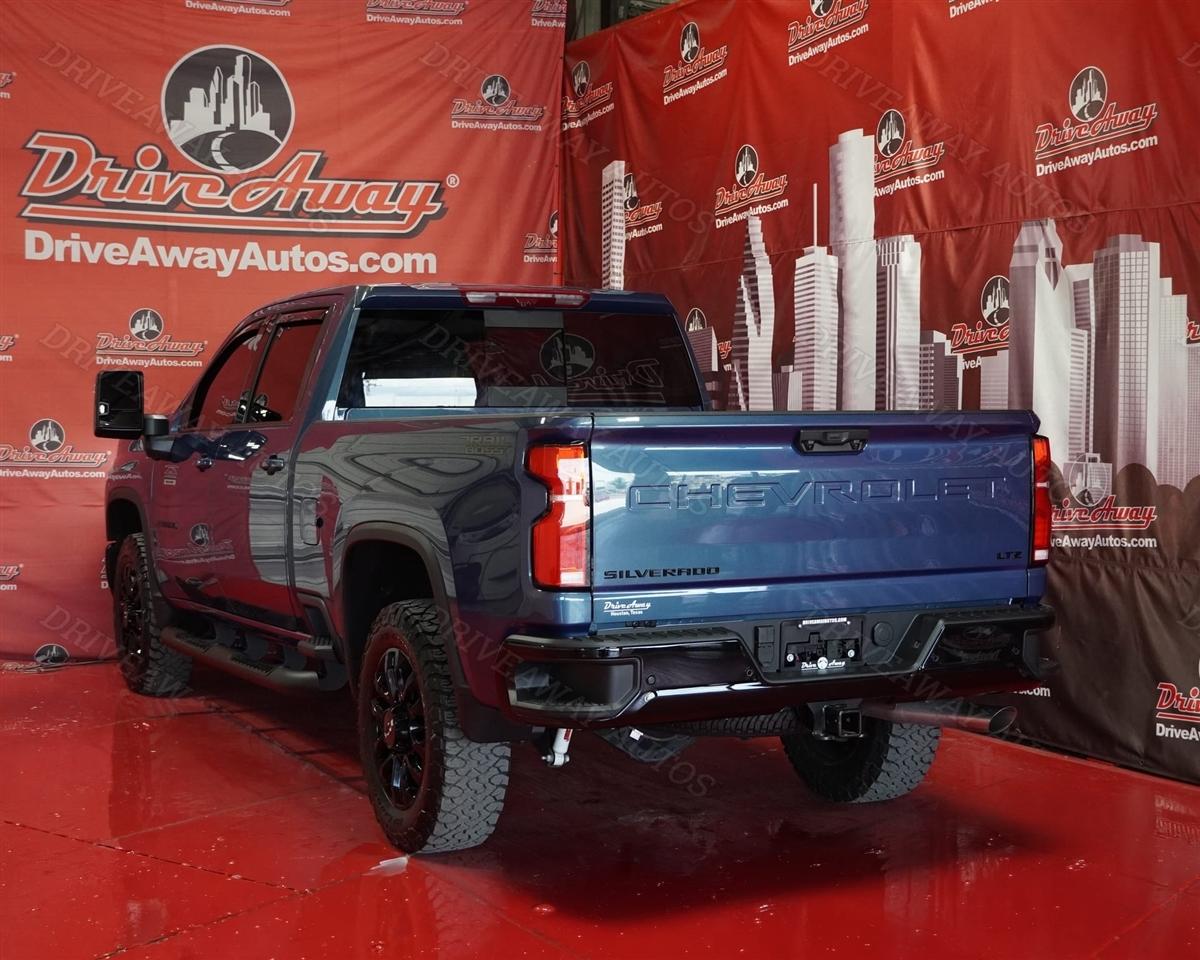Chevrolet Silverado 2500HD 4WD Crew Cab 159" LTZ 2025