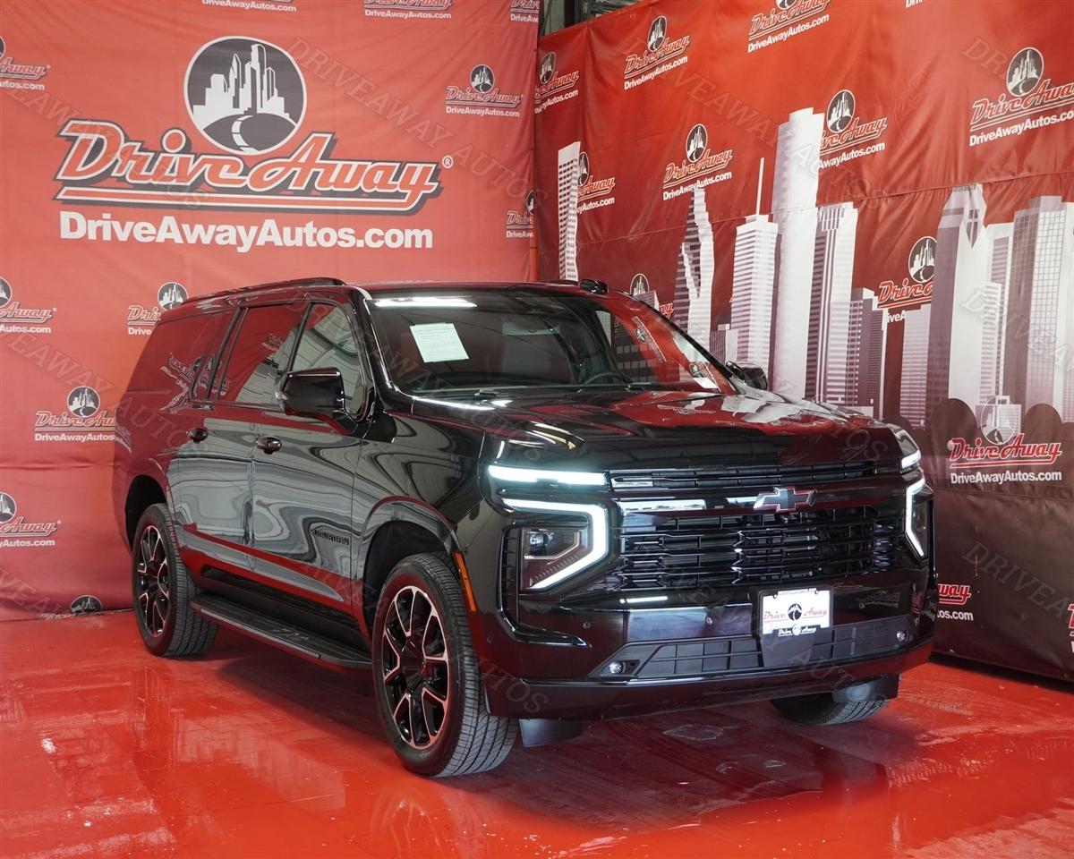 2025 Chevrolet Suburban 2WD 4dr RST