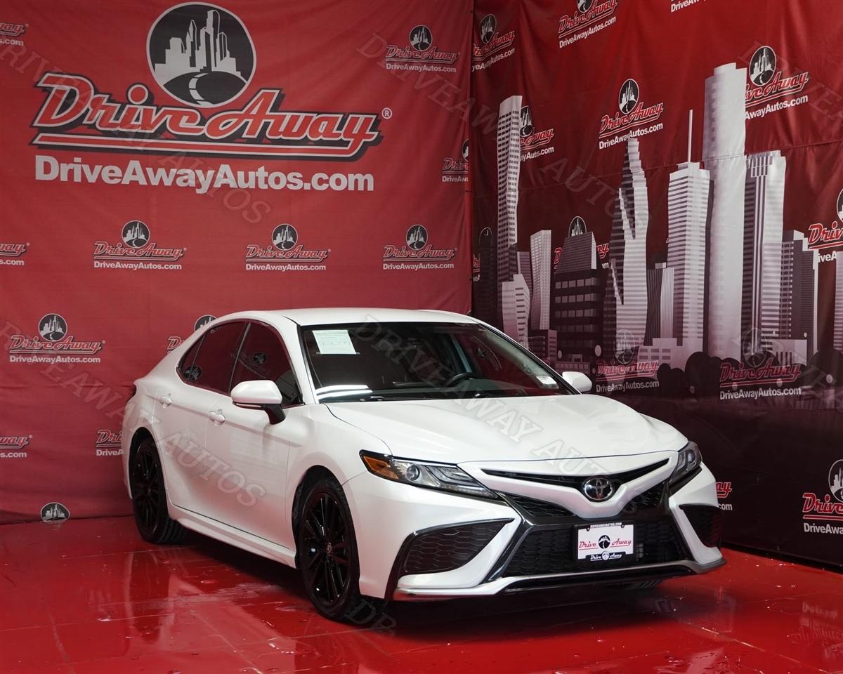 2023 Toyota Camry XSE Auto (Natl)