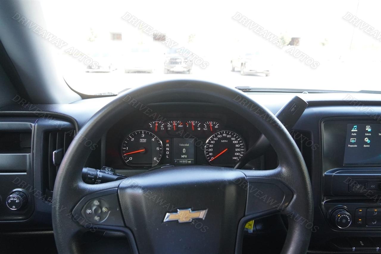 Chevrolet Silverado 1500 2WD Crew Cab 143.5" Custom 2018