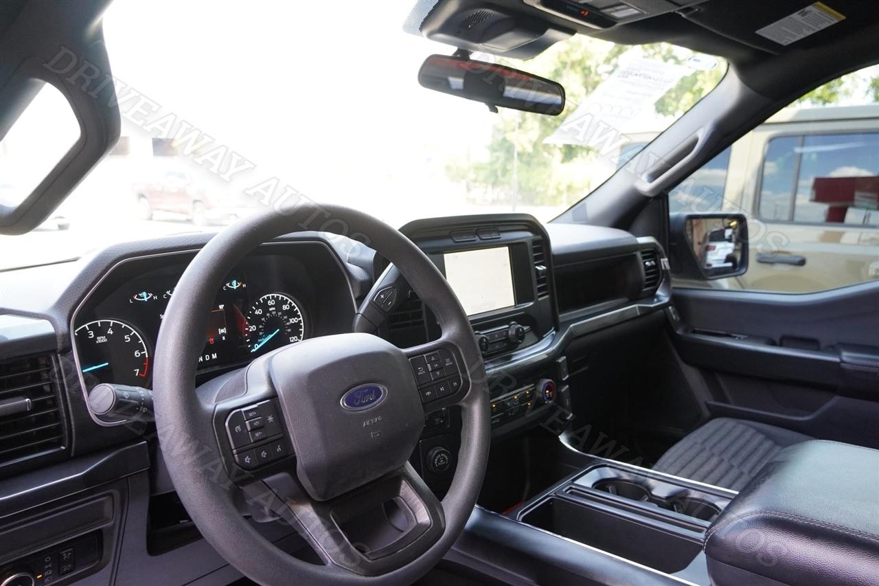 Ford F-150 Lariat 2WD SuperCrew 5.5' Box 2023