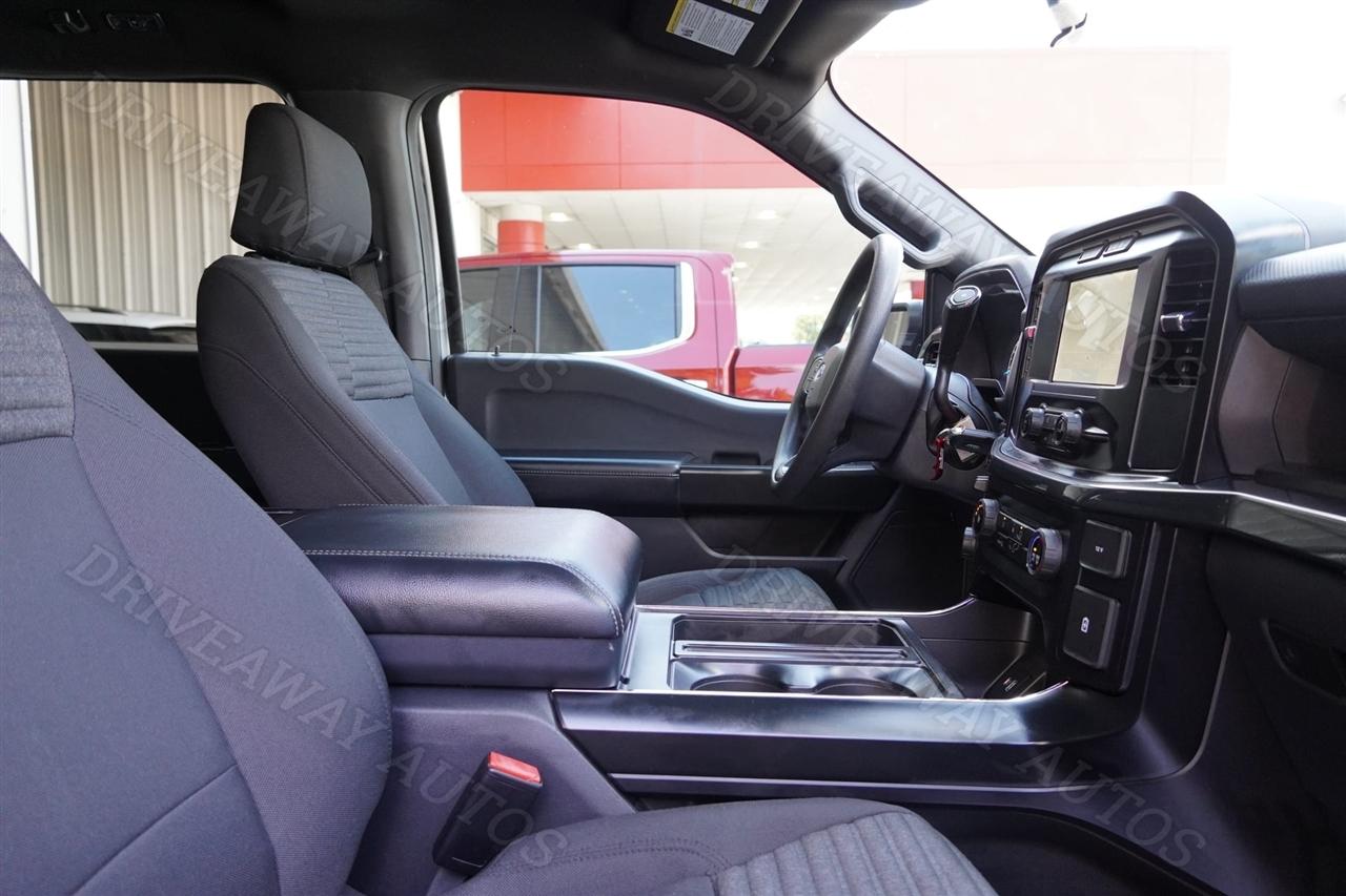 Ford F-150 Lariat 2WD SuperCrew 5.5' Box 2023