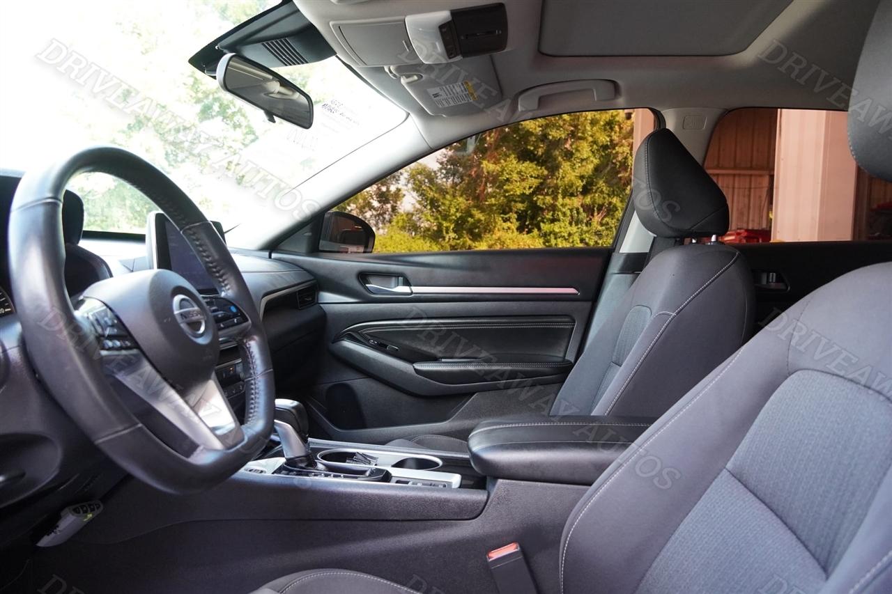 Nissan Altima 2.5 SV Sedan 2022