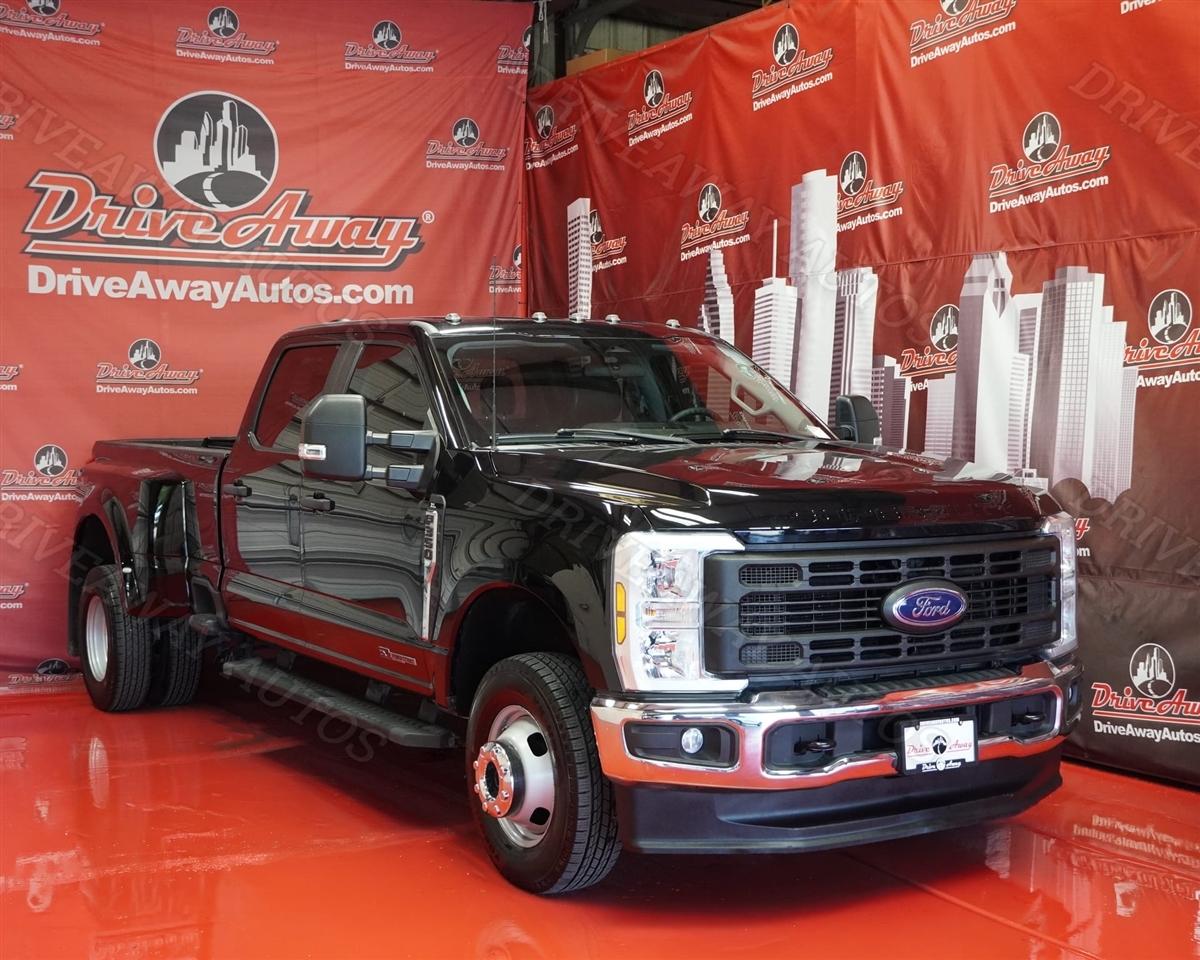 2024 Ford Super Duty F-350 DRW XL 4WD Crew Cab 8' Box