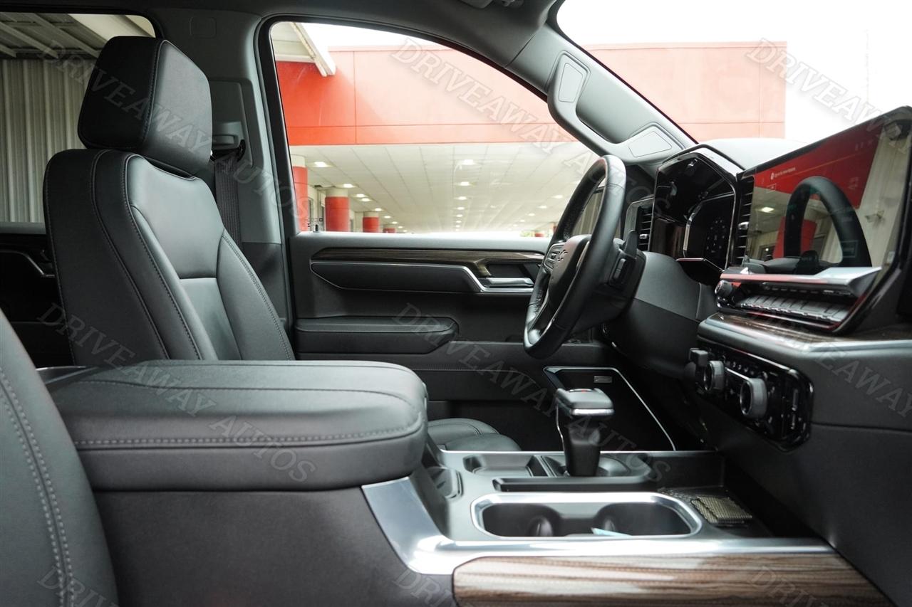Chevrolet Silverado 1500 4WD Crew Cab 147" LT Trail Boss 2026