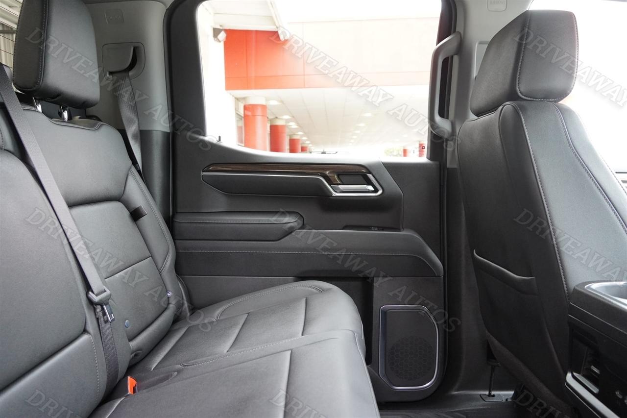 Chevrolet Silverado 1500 4WD Crew Cab 147" LT Trail Boss 2026