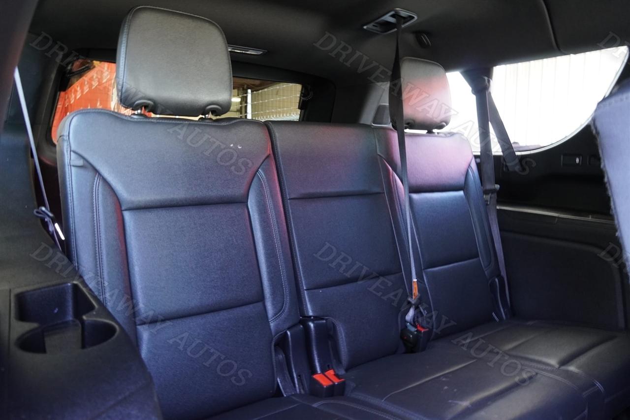 Chevrolet Suburban 4WD 4dr LT 2023