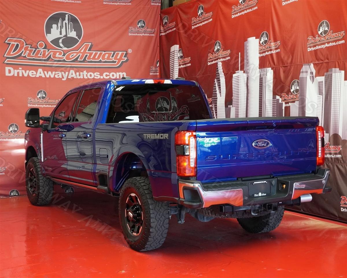 Ford Super Duty F-250 SRW King Ranch 4WD Crew Cab 8' Box 2026