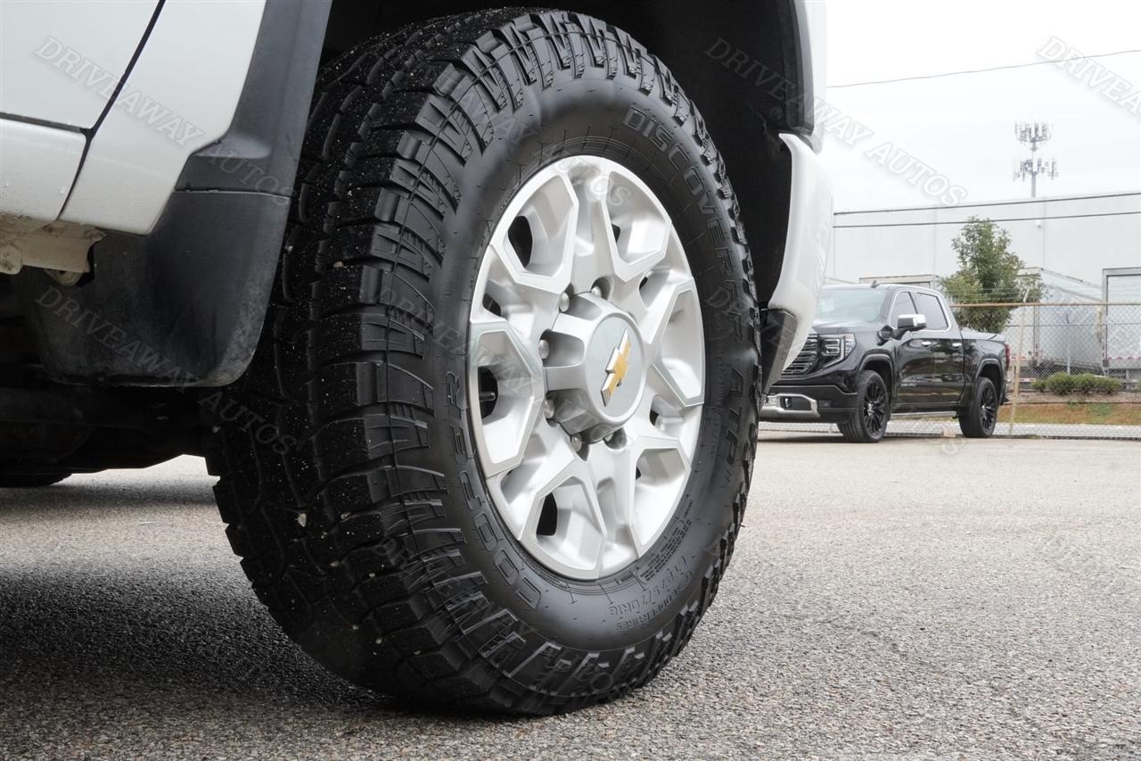 Chevrolet Silverado 2500HD 4WD Crew Cab 159" LT 2023