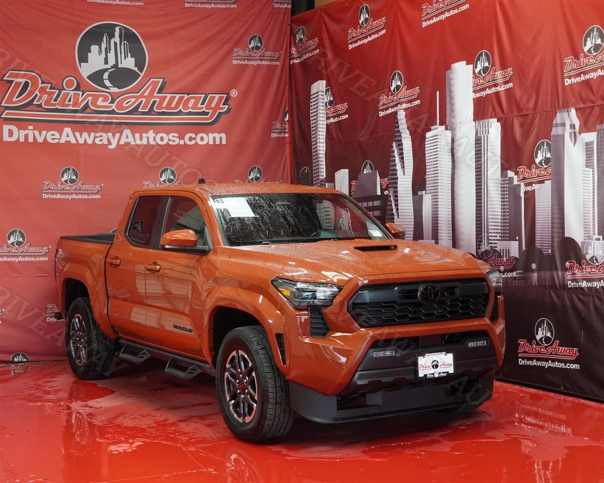 2025 Toyota Tacoma 2WD SR5 Double Cab 5' Bed AT (Natl)