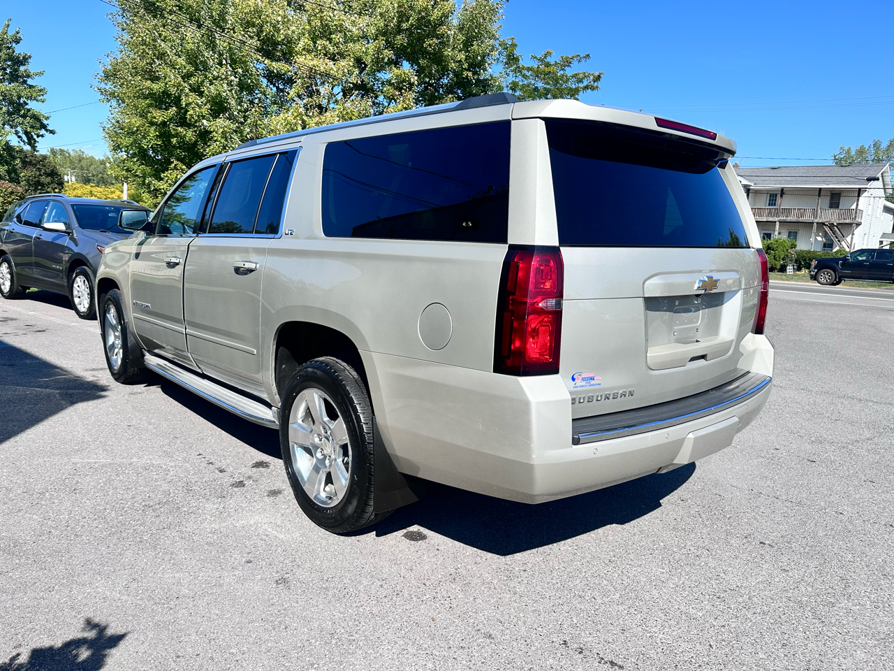 Chevrolet Suburban 4WD 4dr LTZ 2015
