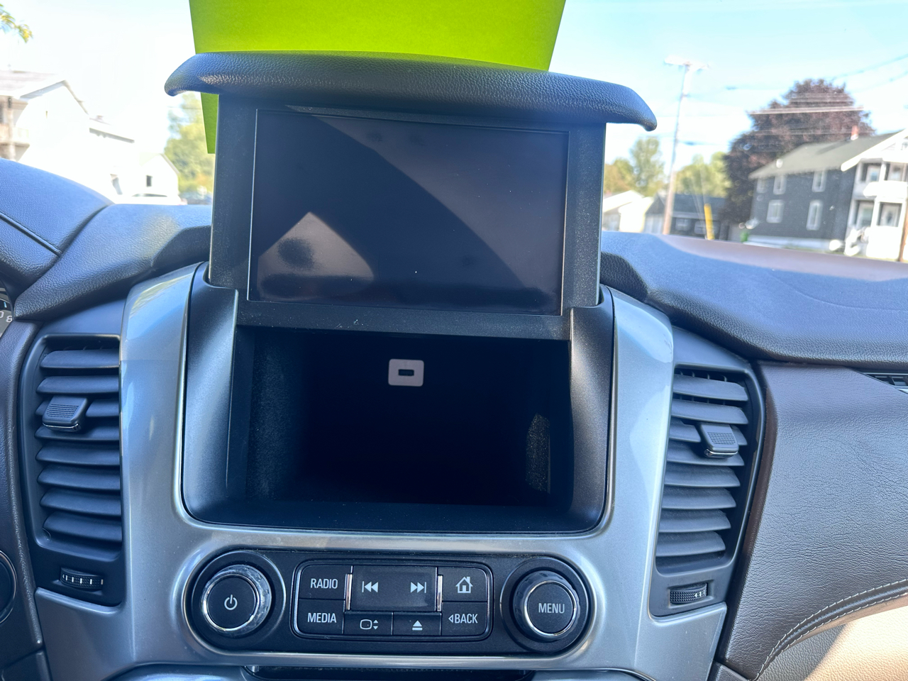 Chevrolet Suburban 4WD 4dr LTZ 2015