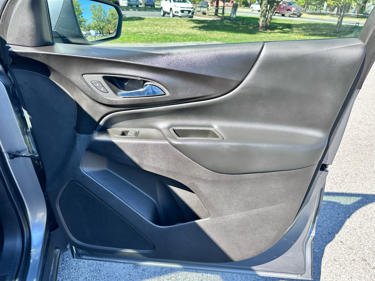 Chevrolet Equinox AWD 4dr LT w/1LT 2018