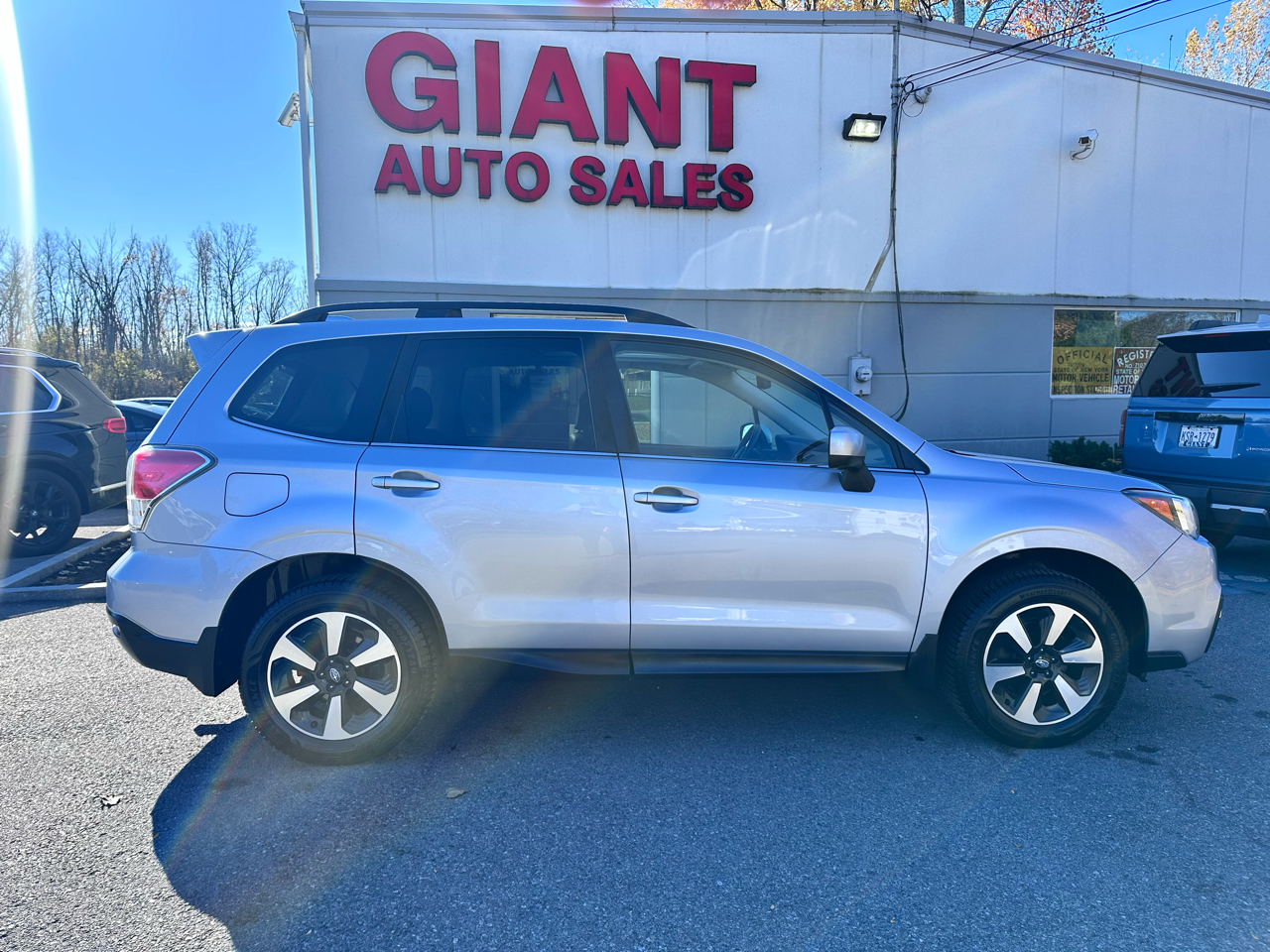 Subaru Forester 2.5i Limited CVT 2017