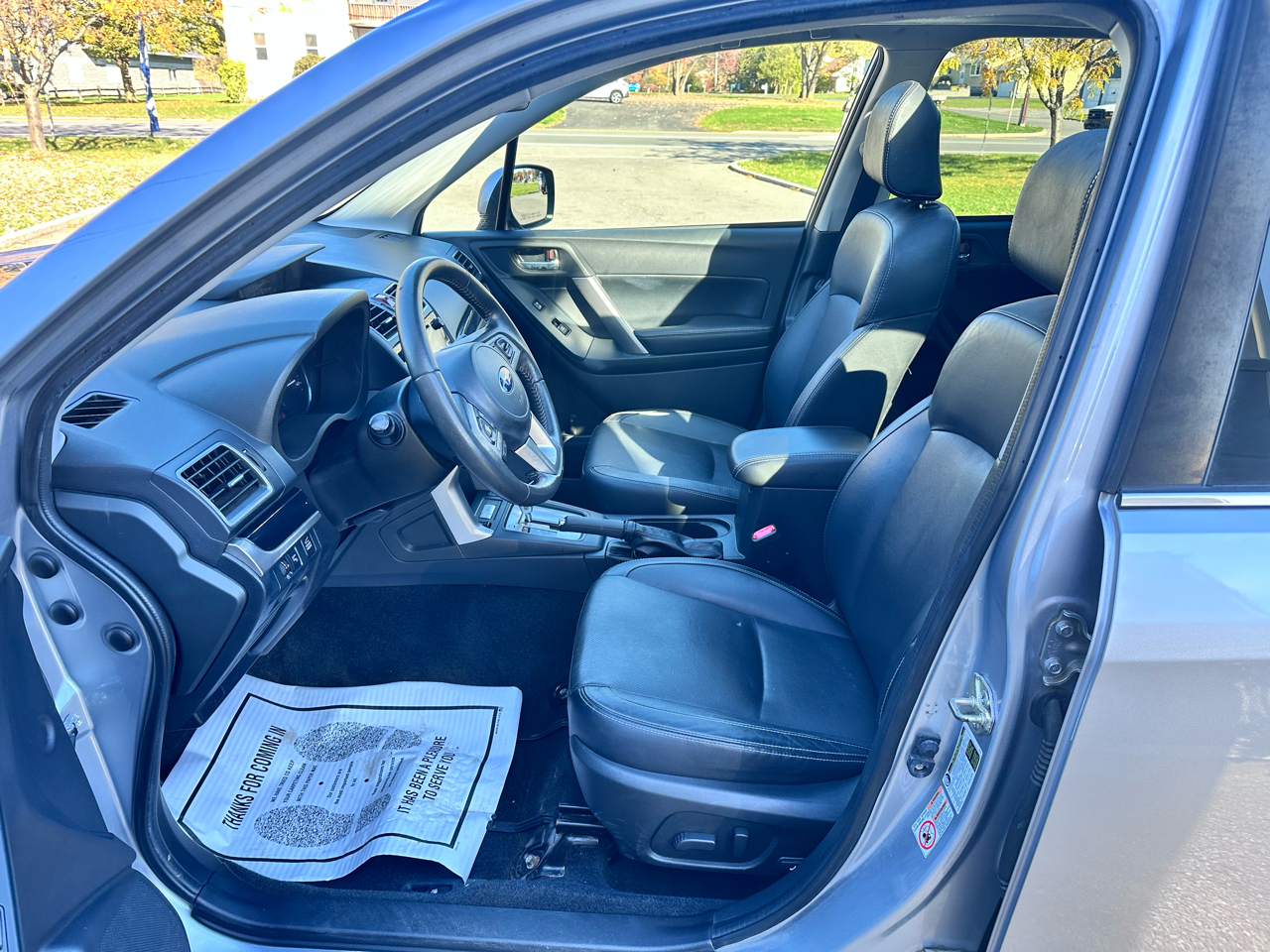 Subaru Forester 2.5i Limited CVT 2017