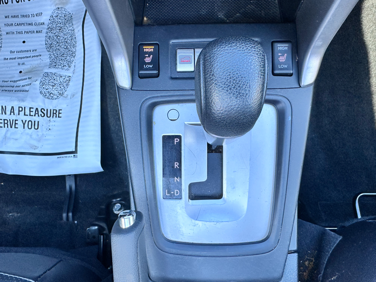 Subaru Forester 2.5i Limited CVT 2017