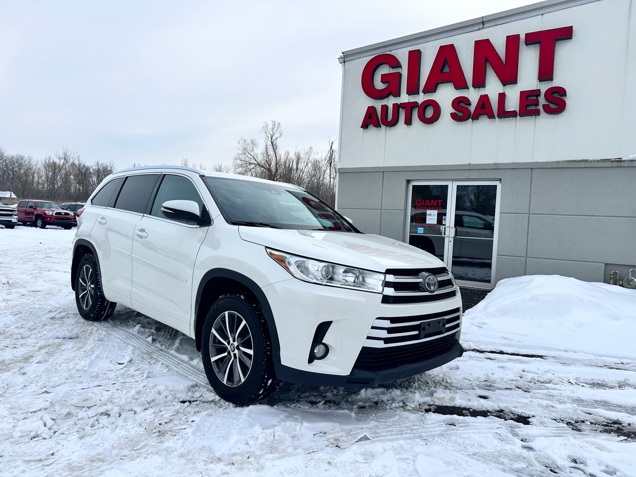 2017 Toyota Highlander XLE's photo