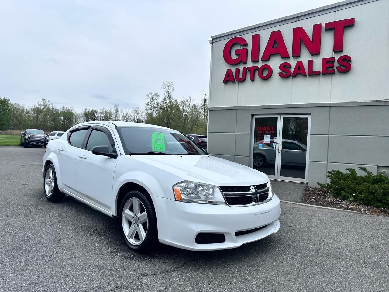 2013 Dodge Avenger 4dr Sdn SE