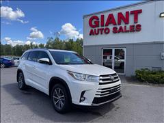 2017 Toyota Highlander 